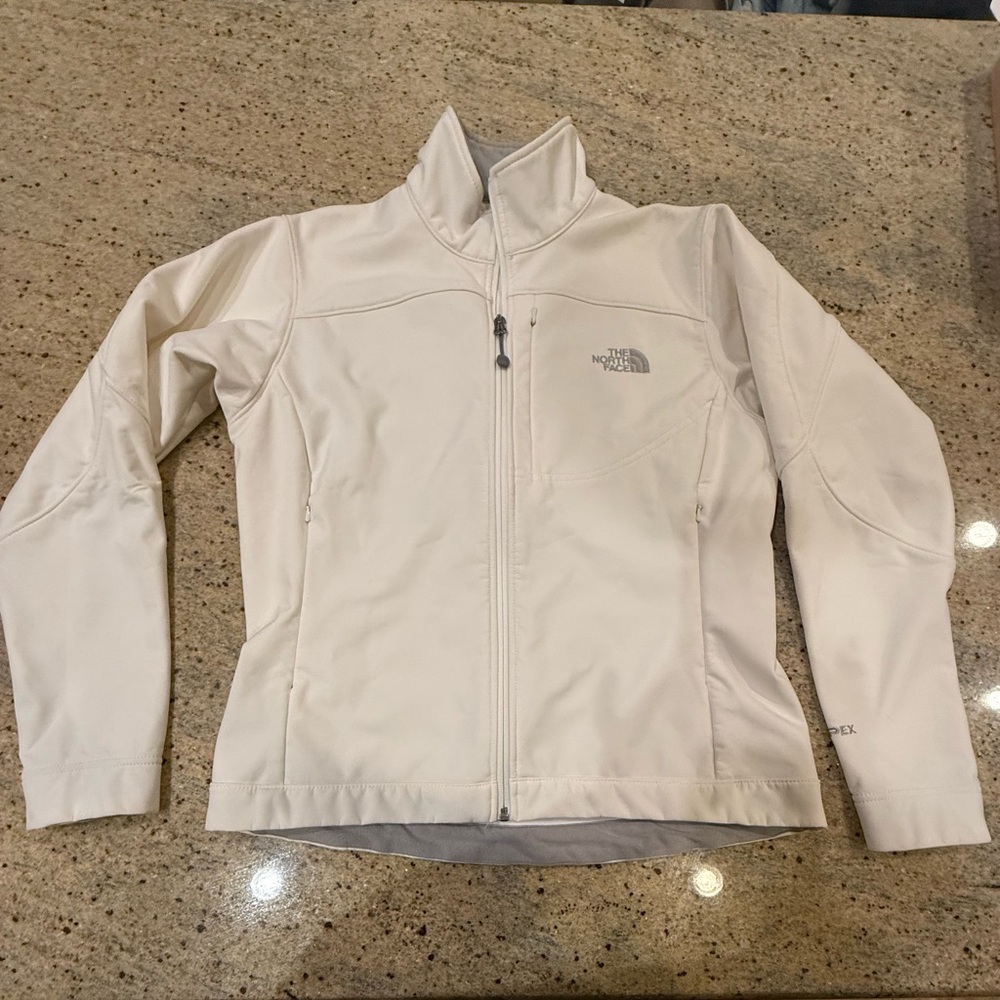 The North Face Women's Apex Bionic Medium Jacket